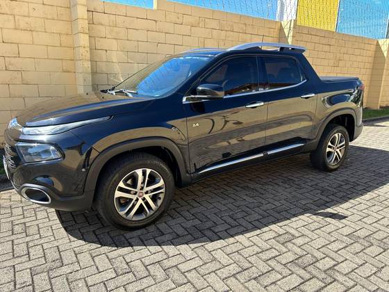 FIAT TORO 2.4 16V MULTIAIR FLEX VOLCANO AT9